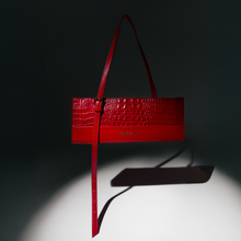Load image into Gallery viewer, East-West Bag Charlotte | Red Gold