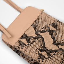 Load image into Gallery viewer, North Bag Ray | Nude Python