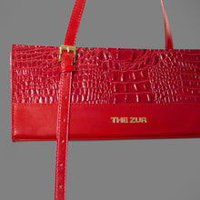 Load image into Gallery viewer, East-West Bag Charlotte | Red Gold
