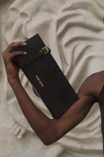 Load image into Gallery viewer, East-West Bag Raquel | Brown Gold