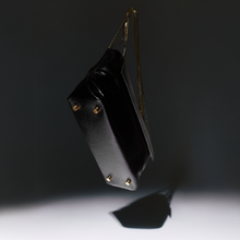 Load image into Gallery viewer, South Bag Victoria | Black
