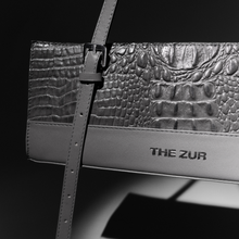Load image into Gallery viewer, East-West Bag Colette | Grey silver
