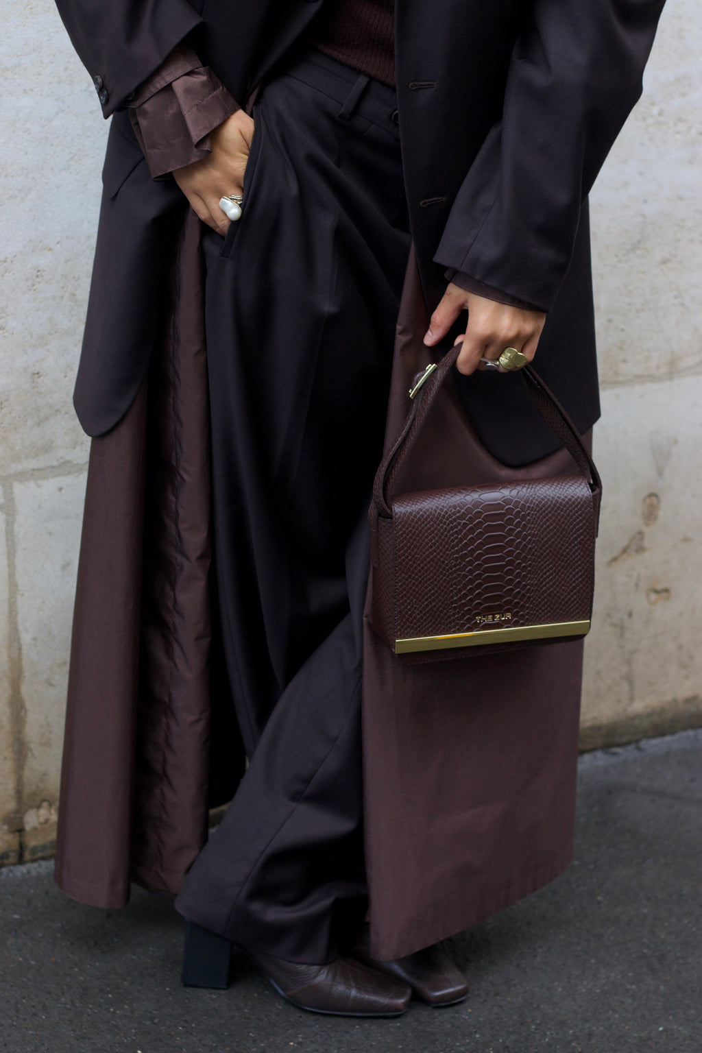 Square | Dark Brown Phyton