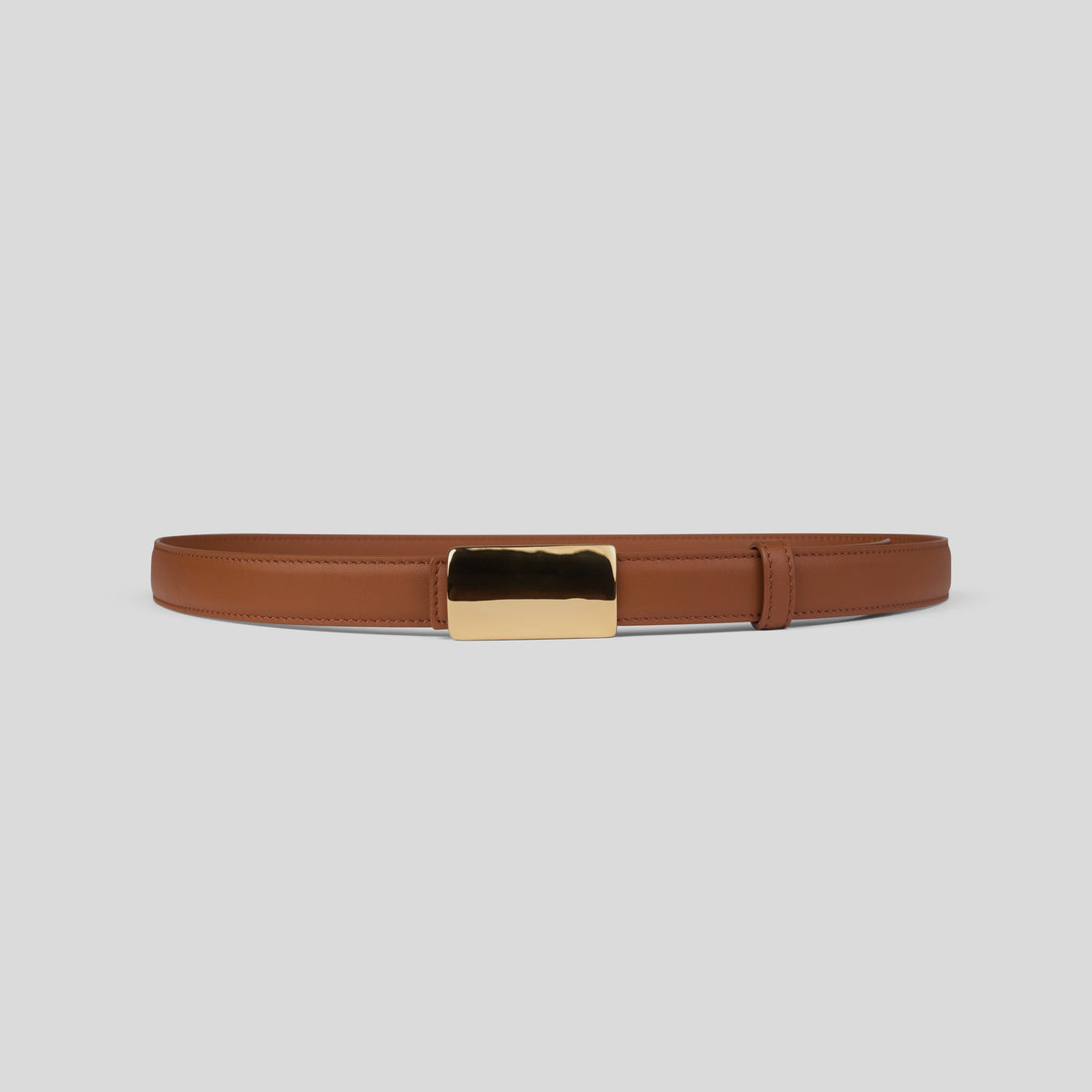 THE ZUR brown belt with rectangular gold-tone buckle — front view