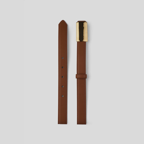 THE ZUR brown belt with rectangular gold-tone buckle — detail view